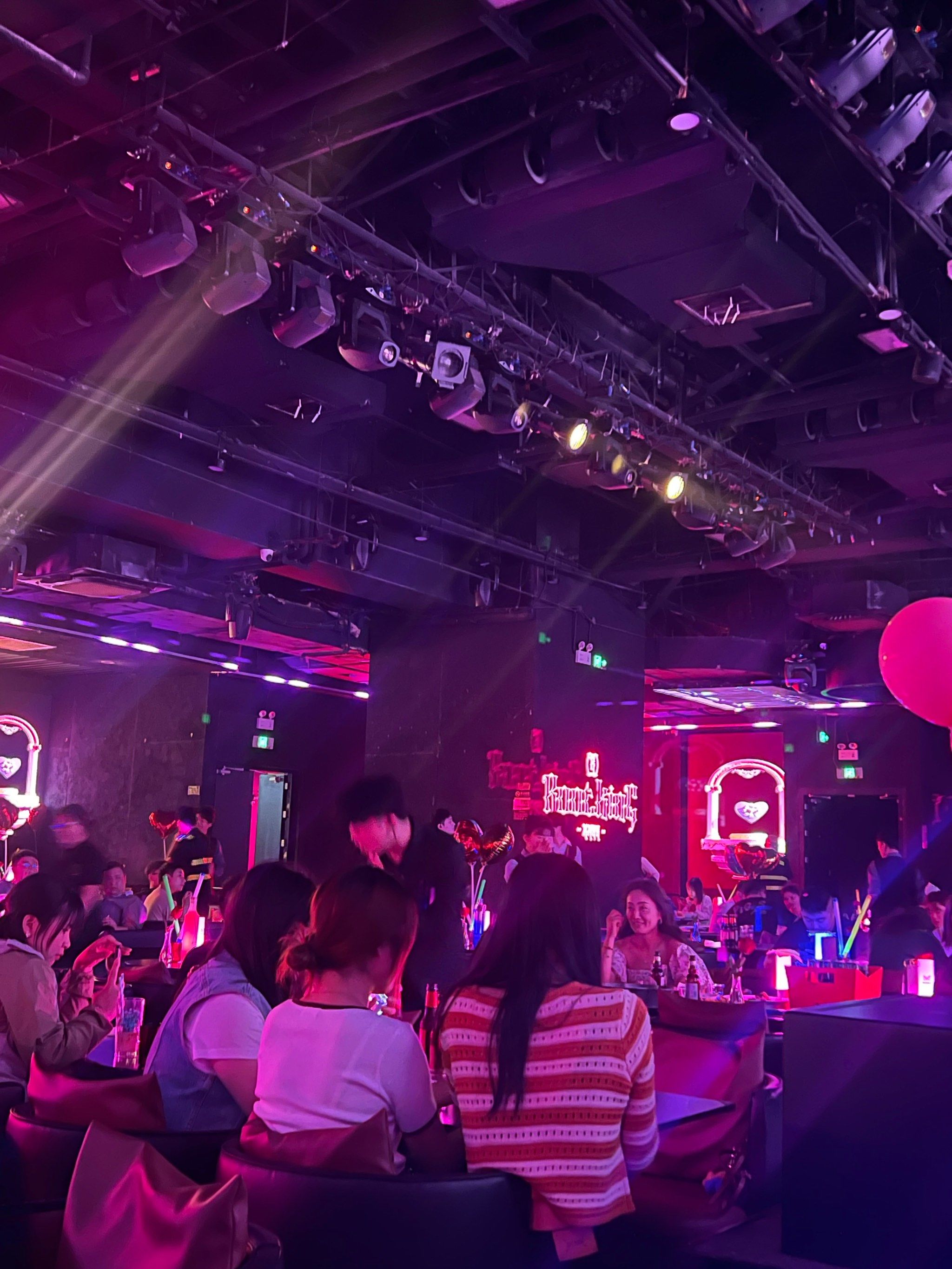 泸州商务ktv有没有合适场地推荐-龙马潭区ktv预定